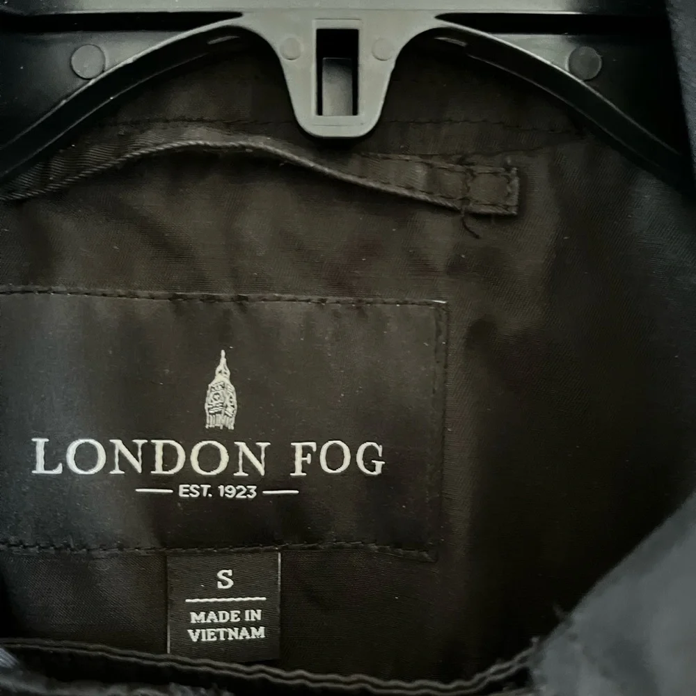 London Fog black trench coat - Picture 6 of 10